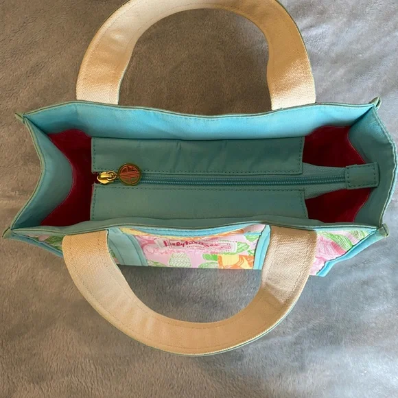 Lilly Pulitzer purse - Picture 7 of 10